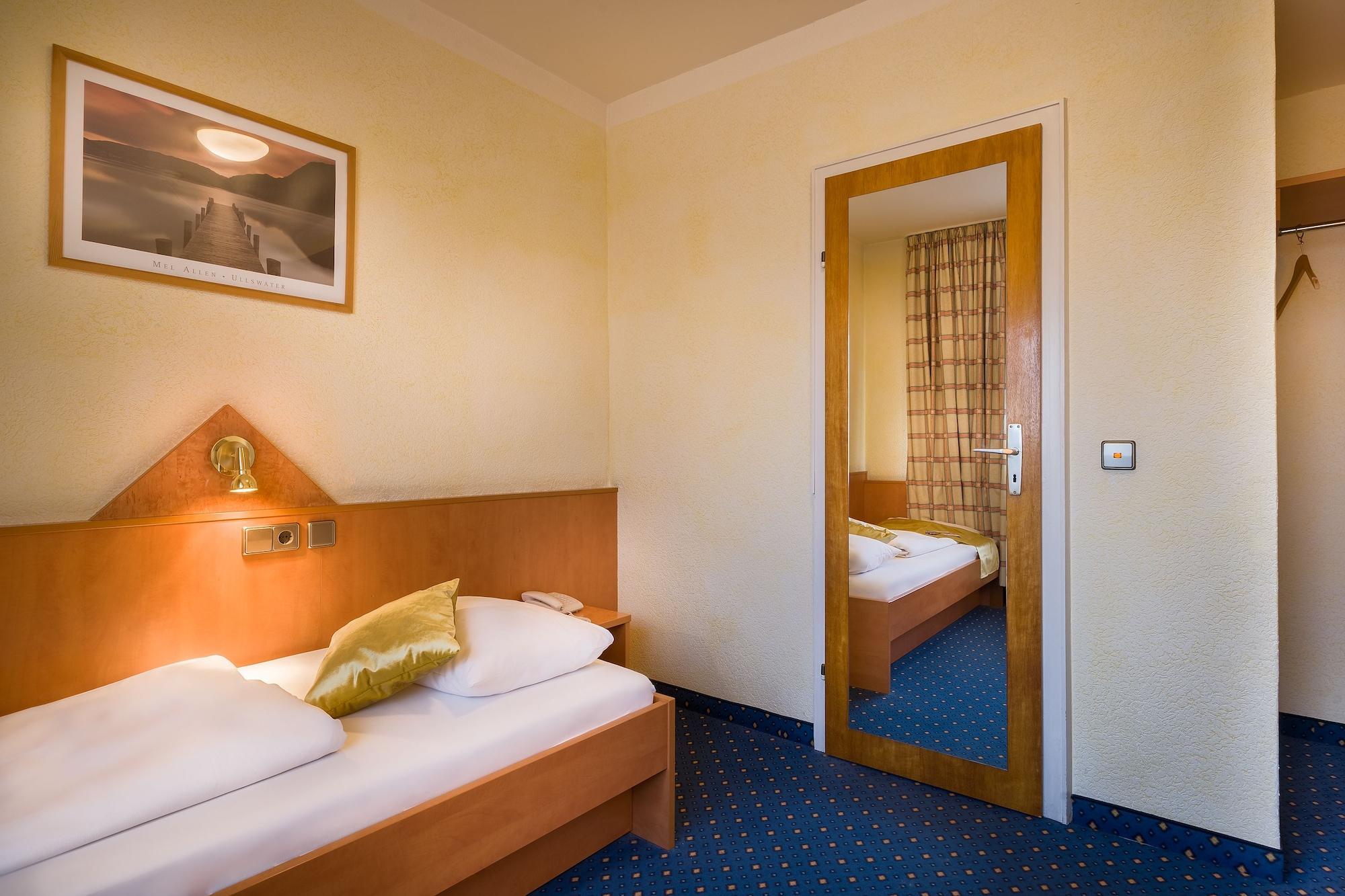 Scope Hotel Greif Karlsruhe Extérieur photo